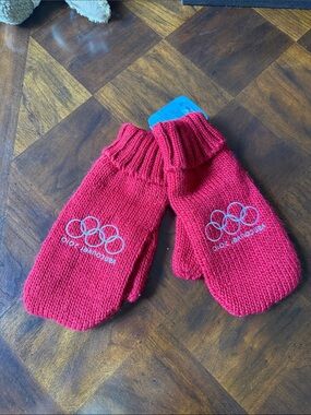 Red Knit Mittens with 2010 Olympic Rings Embroidery